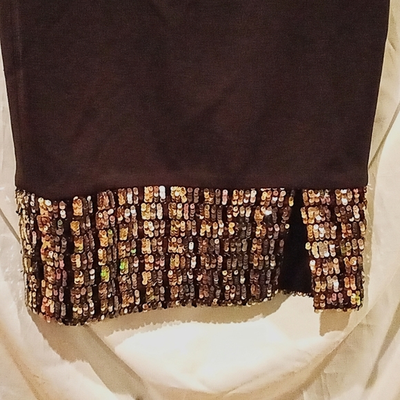 COPY - EUC Vince Camuto black w gold sequins shif… - Picture 5 of 8